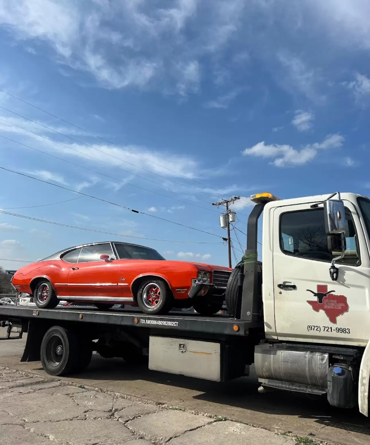Classic car flatbed towing Irving TX